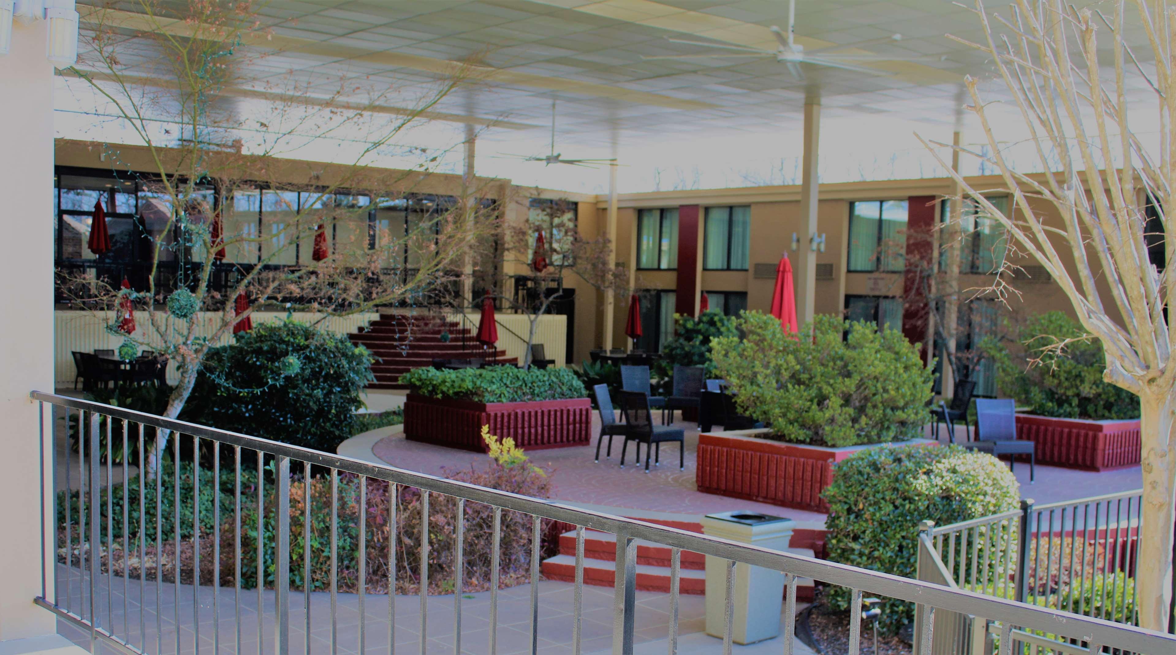 เบสต์ เวสเทิร์น พลัส เบอร์ลิงตัน Hotel ภายนอก รูปภาพ